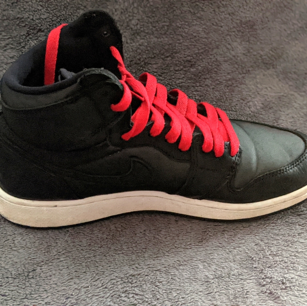 Jordan 1 6Y